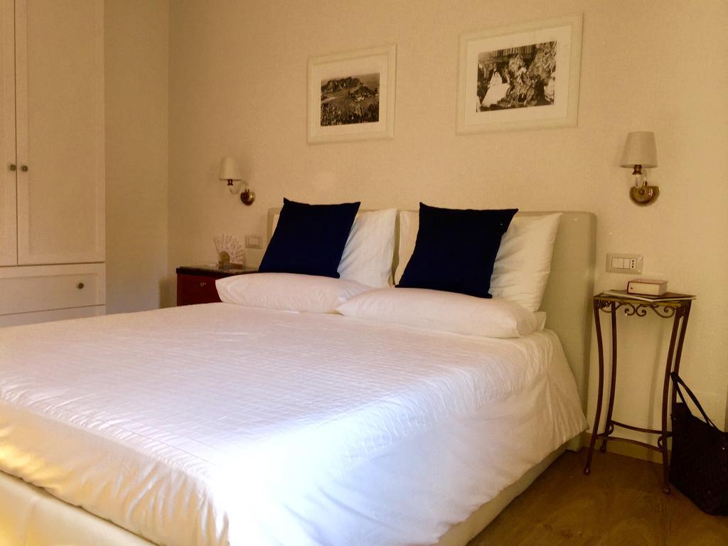 Solarium Achilles Apartment Giardini Naxos Exterior photo